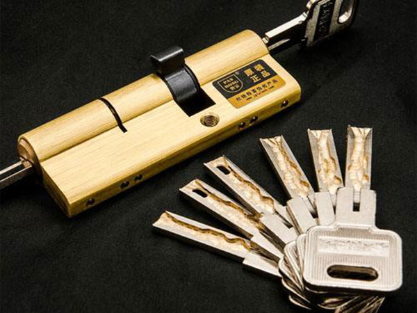 高港24小时上门开锁公司