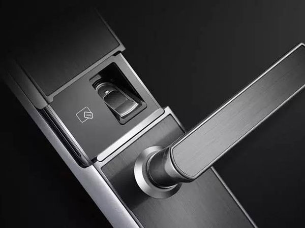 高港24小时上门开锁公司